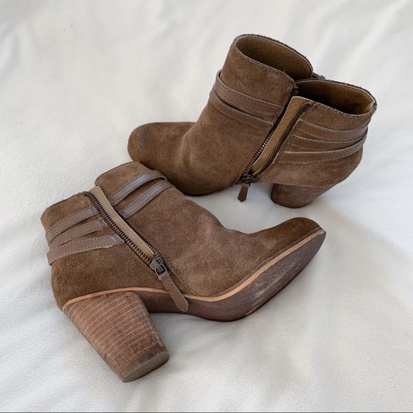 NORDSTROM Heeled Booties - Picture 3 of 6